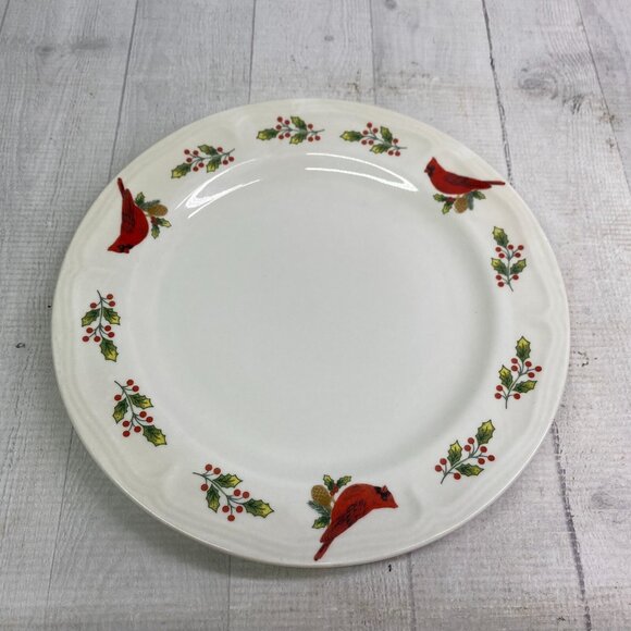70s Gibson WINTER BIRDS Red Cardinal Holly Oven Safe Ceramic Dinner Plates Set 4 - Picture 6 of 16